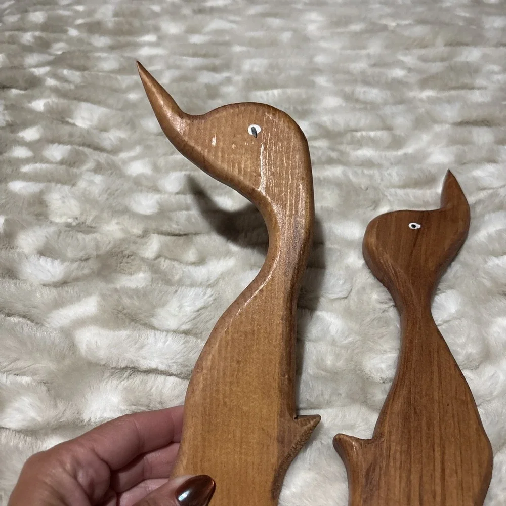 Set Of 2‎ Vintage Wooden Ducks Handmade Wall Decor Cottagecore Country Cottage